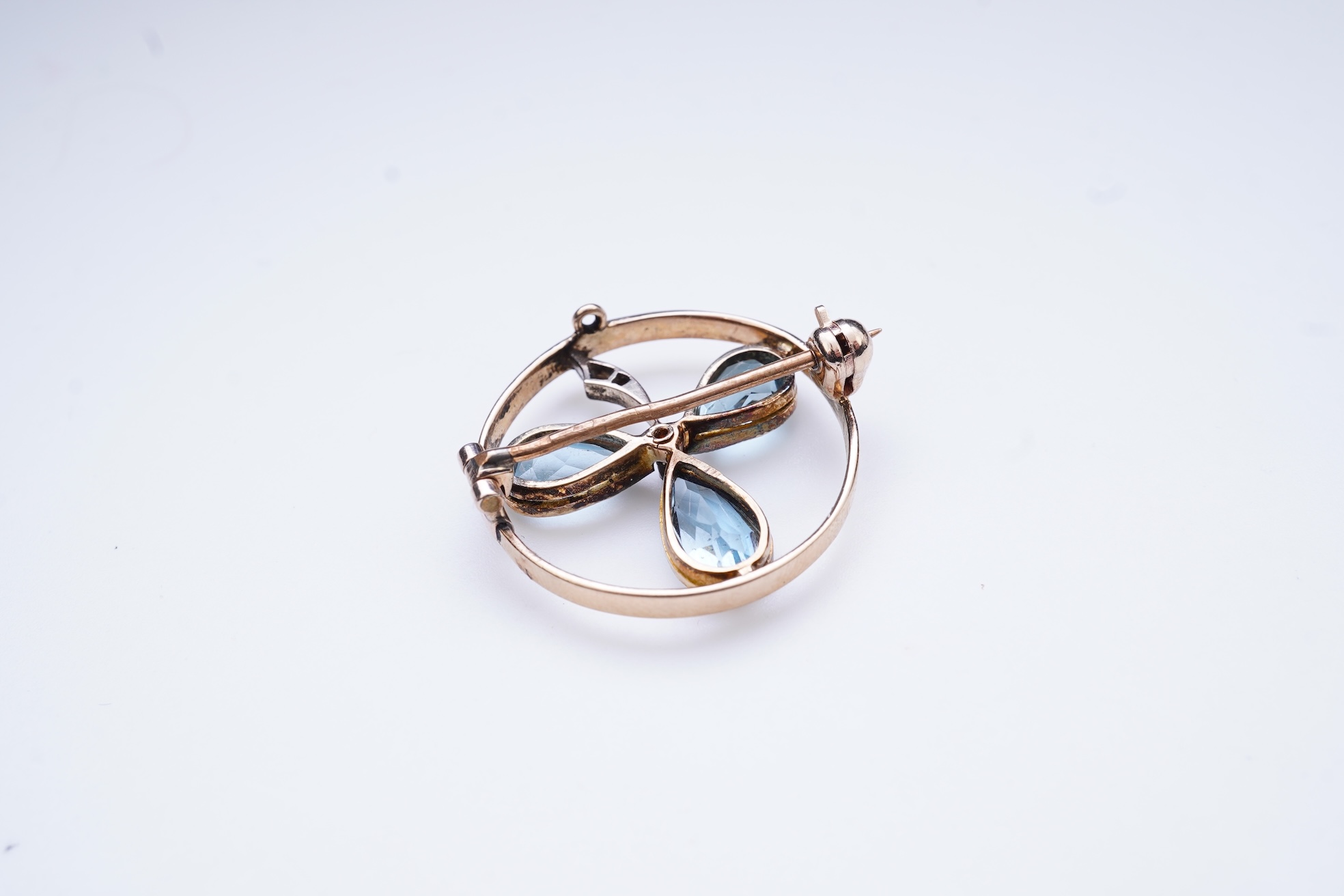 An aquamarine and diamond brooch, early 20th century